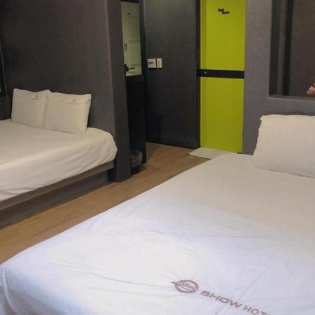 Show Hotel Haeundae Busan Bagian luar foto