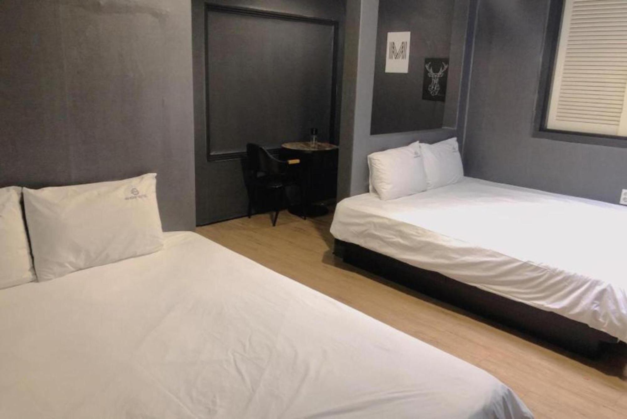 Show Hotel Haeundae Busan Bagian luar foto